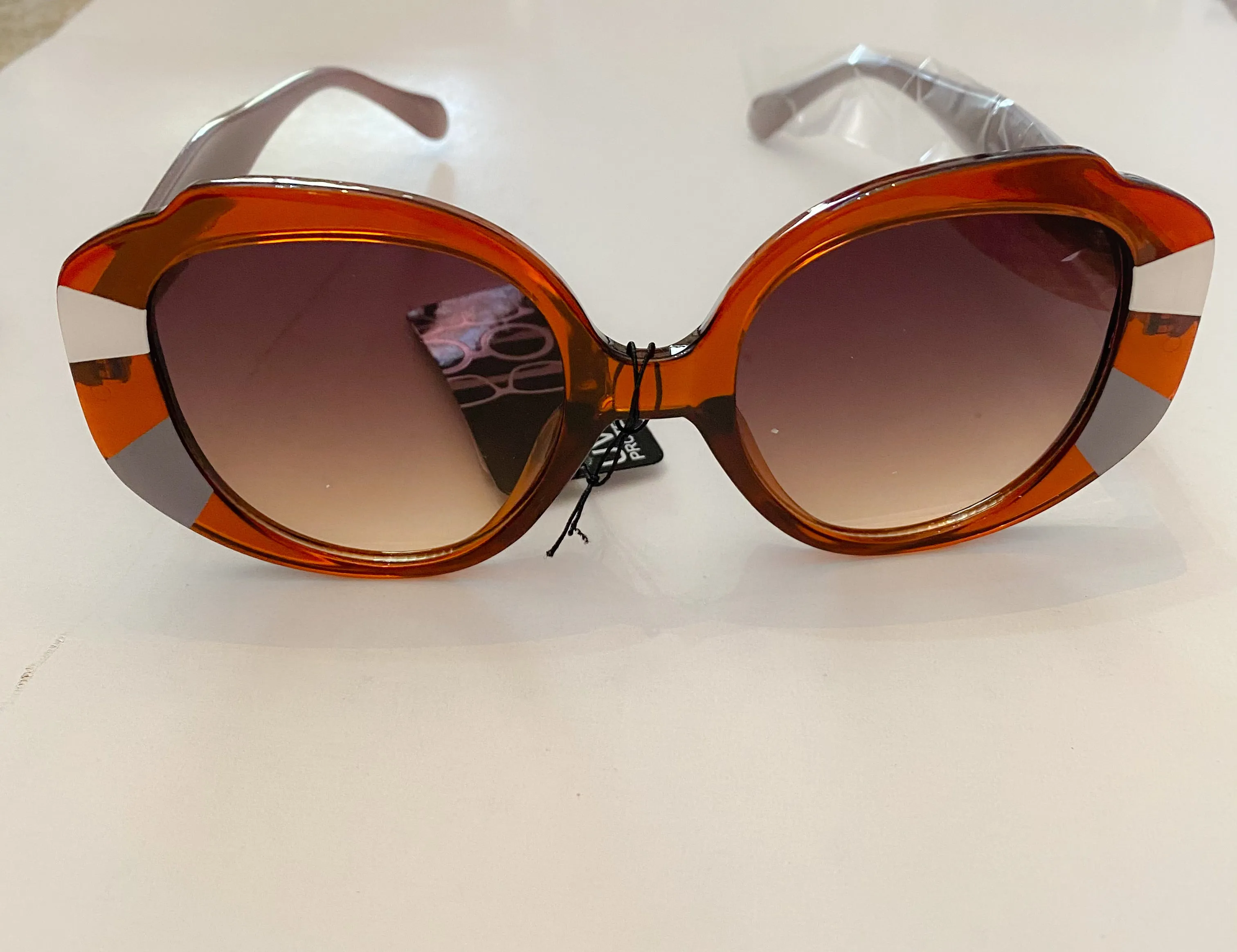 Chic Color Block Sunglasses